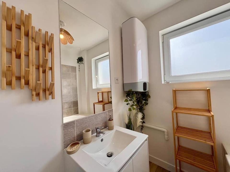 Le Cocon Doré Apartment in Calais
