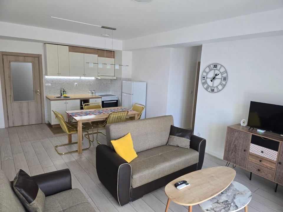 Living room, kitchen
