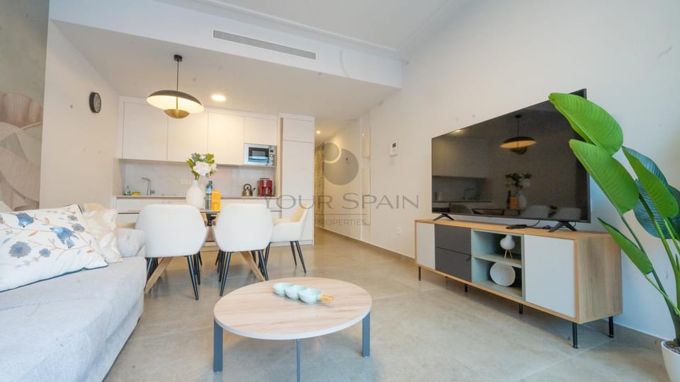 TV and multimedia, Living room, Photo of the whole room, Dining area, kitchen