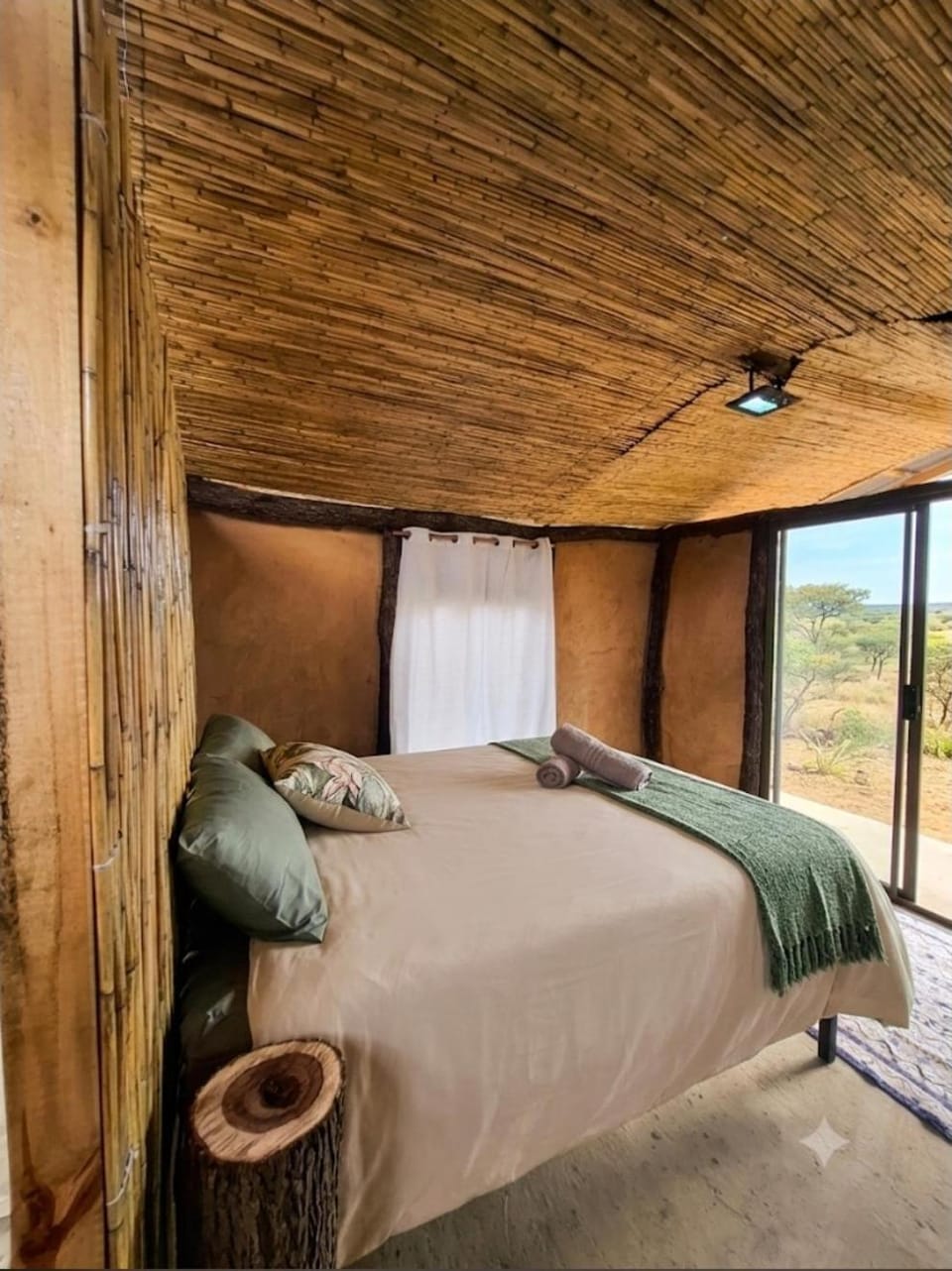 Hennies HideOut Campground/ 
RV Resort in Africa