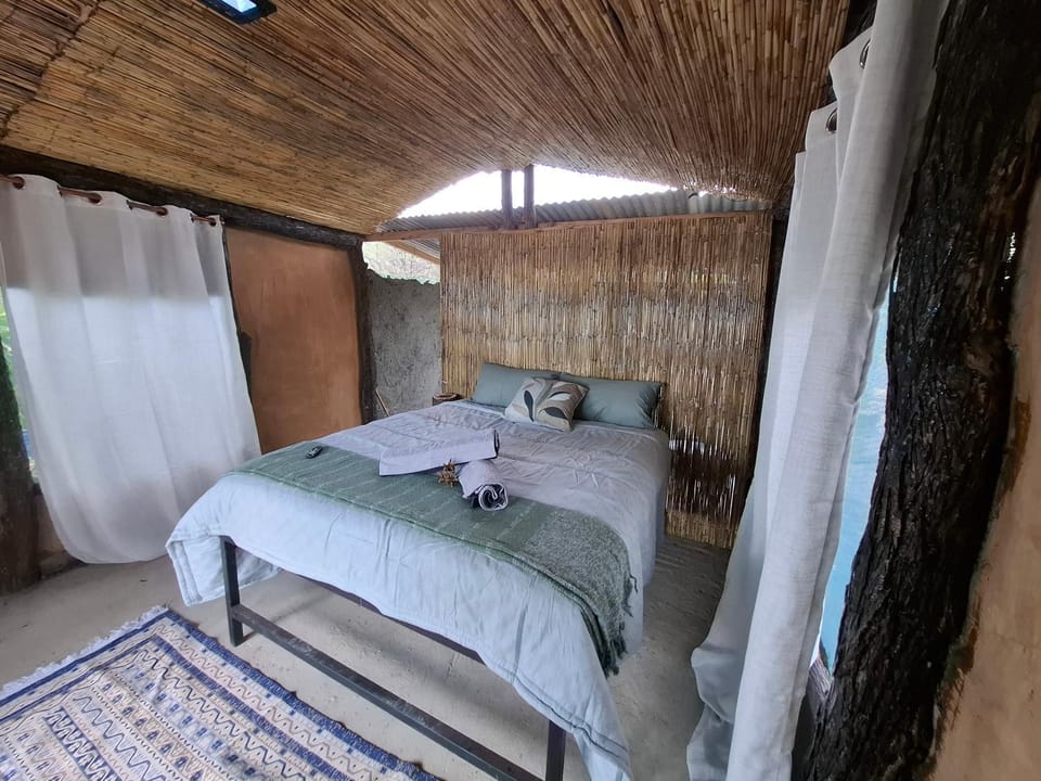 Hennies HideOut Campground/ 
RV Resort in Africa