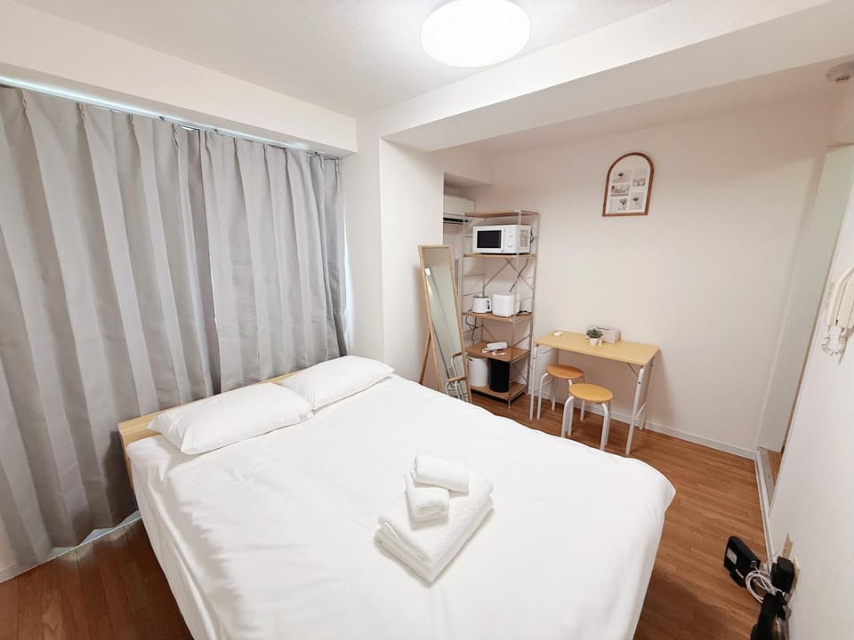 Excellent Access to Shinjuku Shibuya and Ginza 30 Seconds from Higashi Ikebukuro Station Steps from Sunshine City Fully Equipped Comfortable Studio for Up to 3 Guests Apartment in Shinjuku