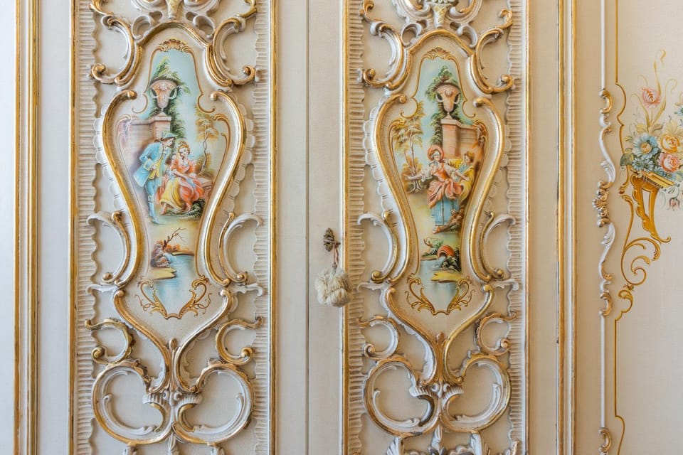 Decorative detail