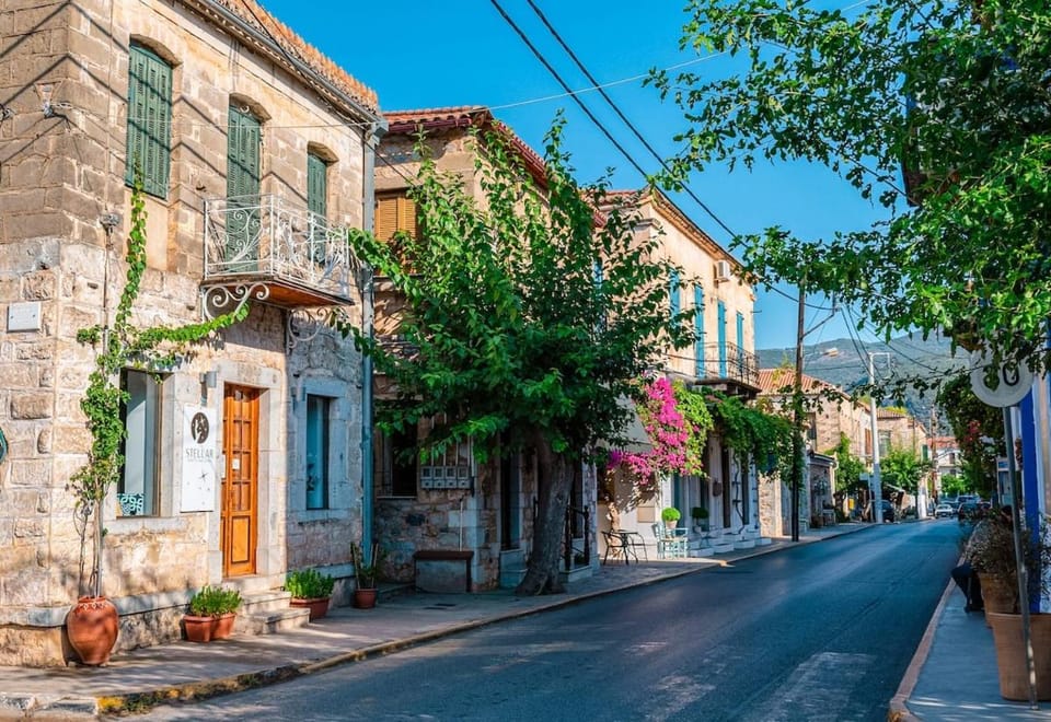 Boutique Home with Private Courtyard in Mani House in Messenia