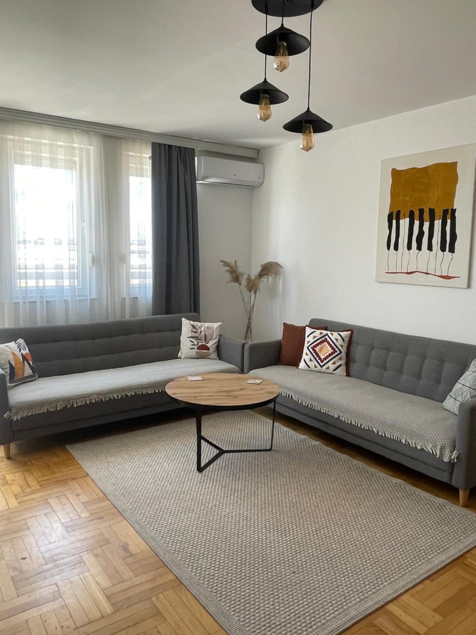 Central Rooftop with guaranteed parking garage Apartment in Europe