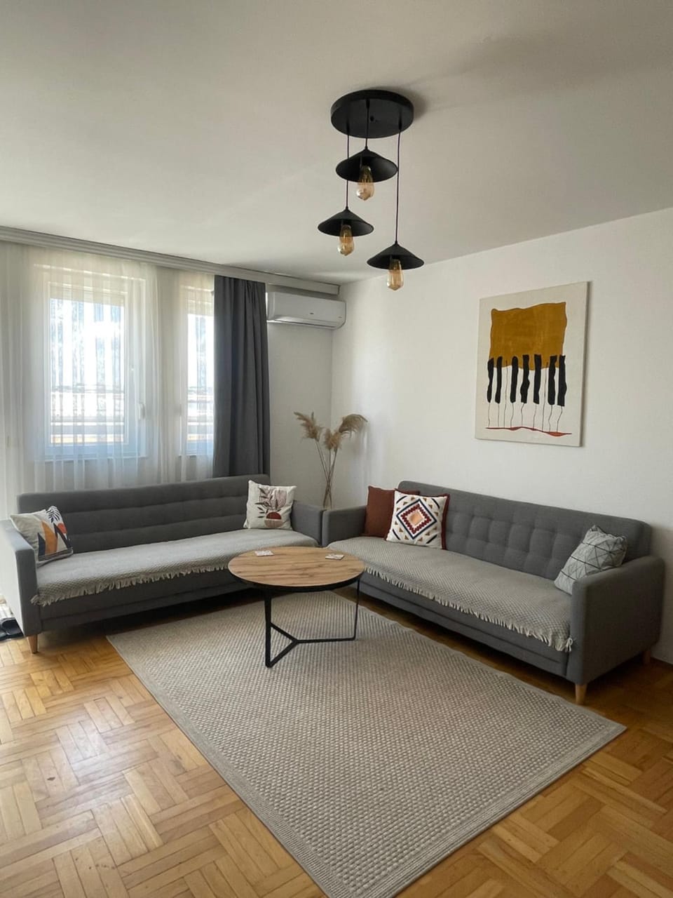 Central Rooftop with guaranteed parking garage Apartment in Europe