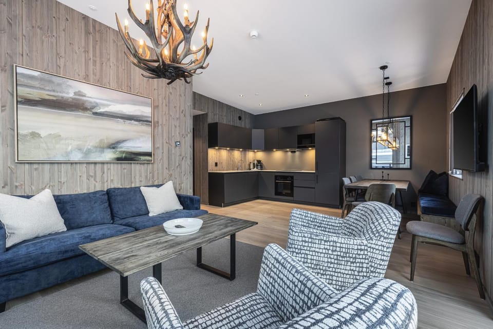 TV and multimedia, Kitchen or kitchenette, Living room, Seating area, Dining area, dishwasher