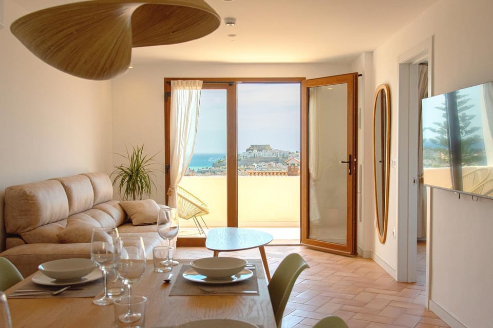 Dining area, Sea view