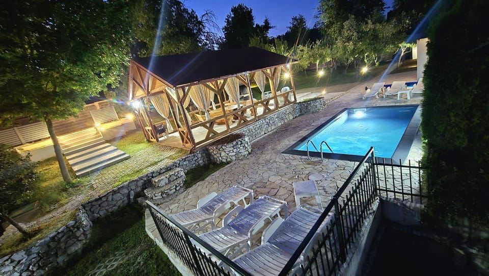 Swimming pool, Swimming pool, Inner courtyard view