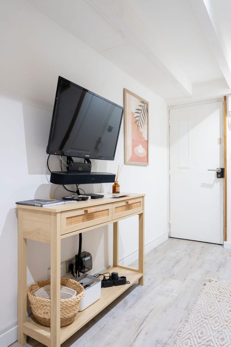 TV and multimedia, Living room