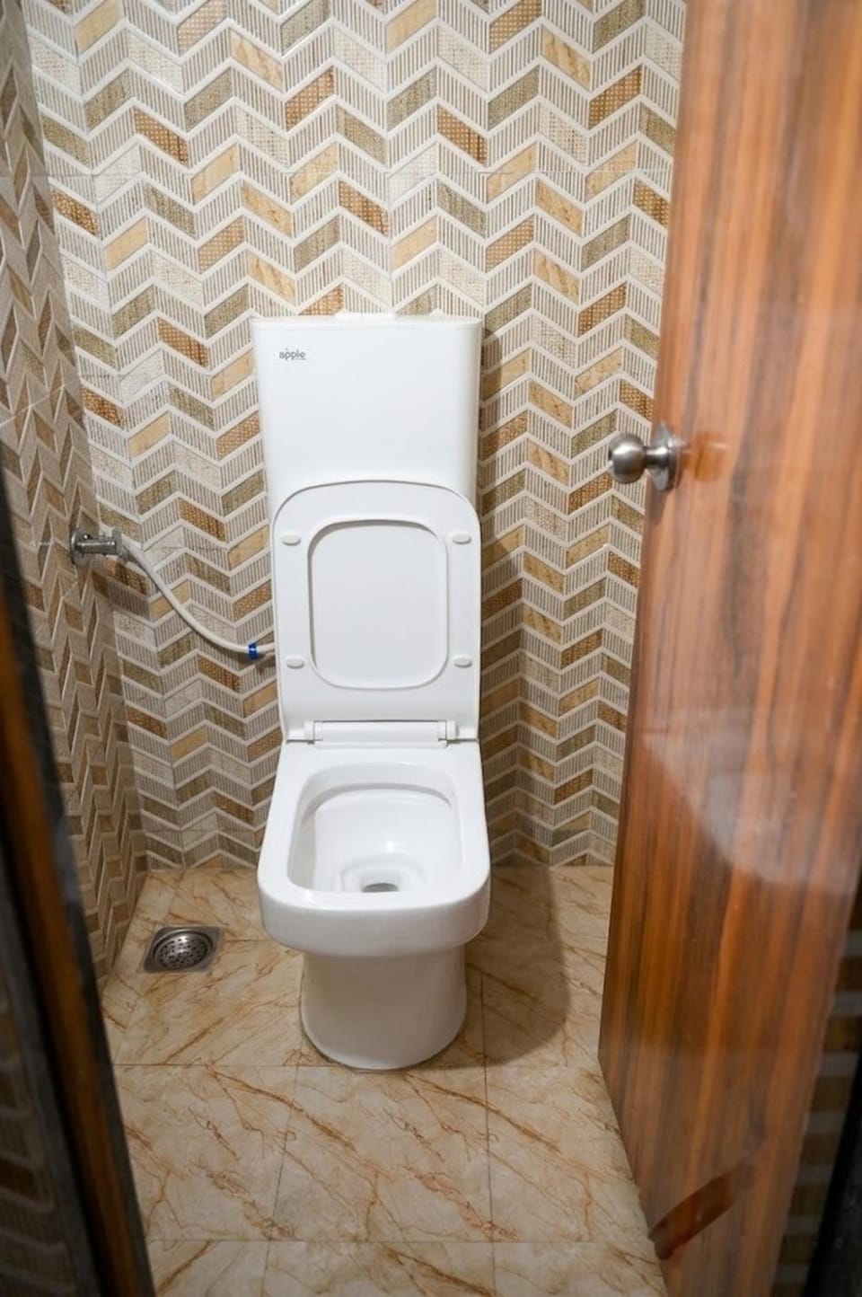 HostelHuez Hostel in Mumbai