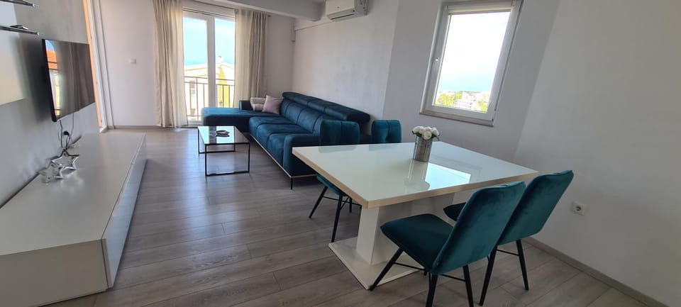 Apartment Fortuna Apartment in Makarska