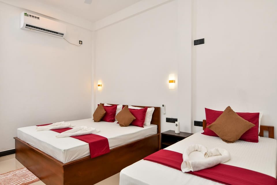Bedroom, towels, air conditioner