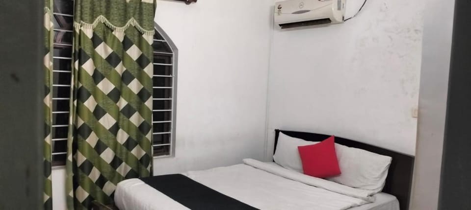 chairmans Jade Club & Resort Bed and Breakfast in Karnataka