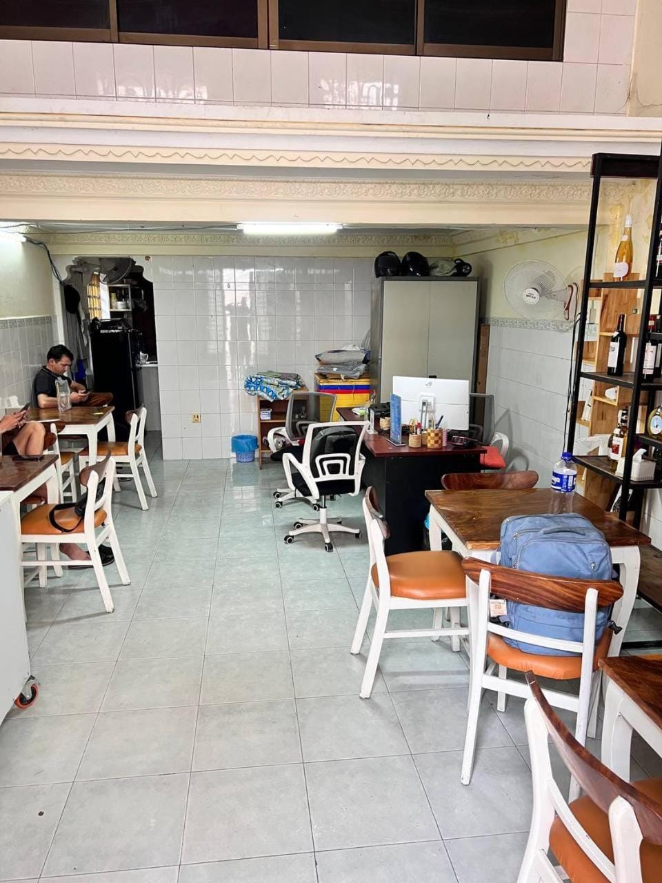 Restaurant/places to eat, Communal lounge/ TV room