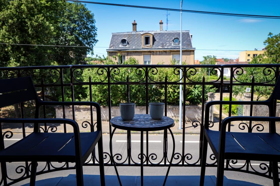 Balcony/Terrace, Balcony/Terrace