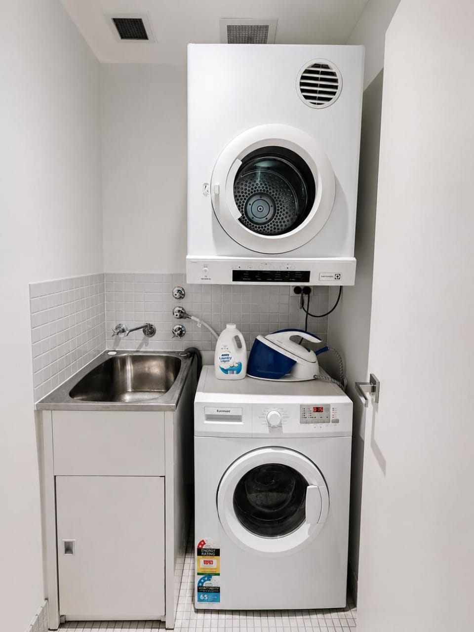 Modern Ultimo 2BR 2BA Apartment with Parking Apartment in Sydney