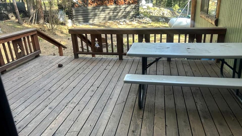 Spacious Family Lodge with Game Room, Expansive Decks & Lake Access near Payette Lake in McCall, Idaho House in McCall