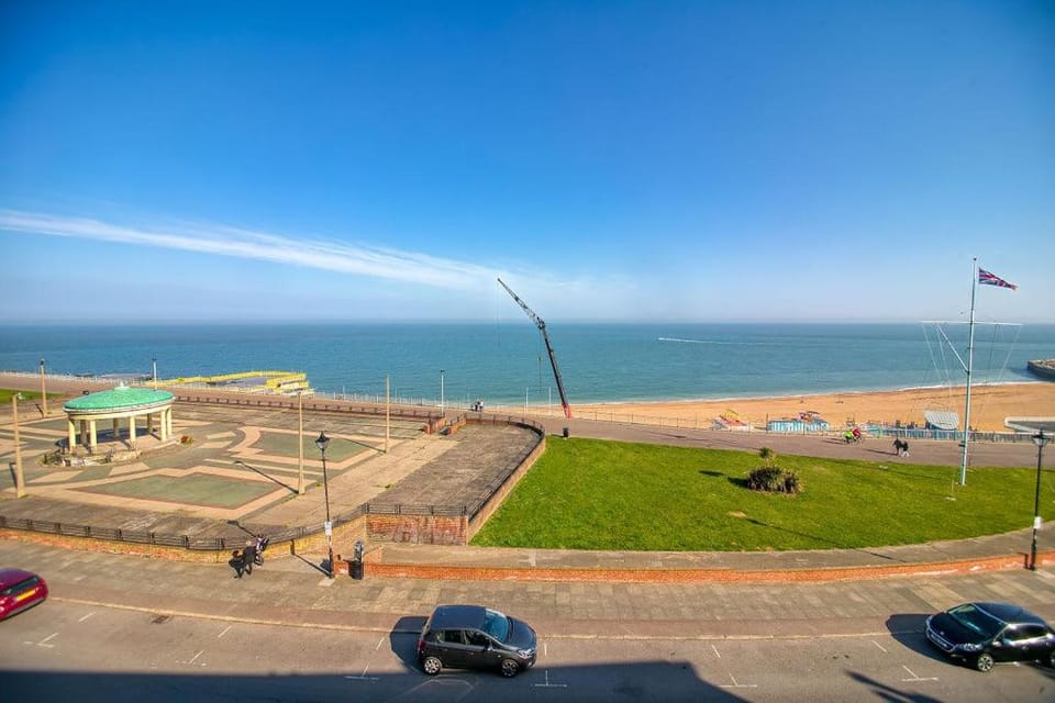 Ramsgate Horizon View -Quirky 2 bed sea views Apartment in Ramsgate