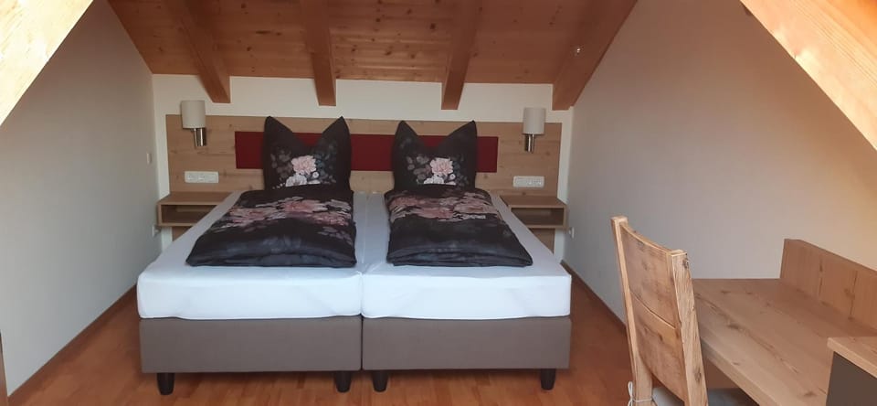 Ferienwohnung Schloßblick Apartment in Prien am Chiemsee