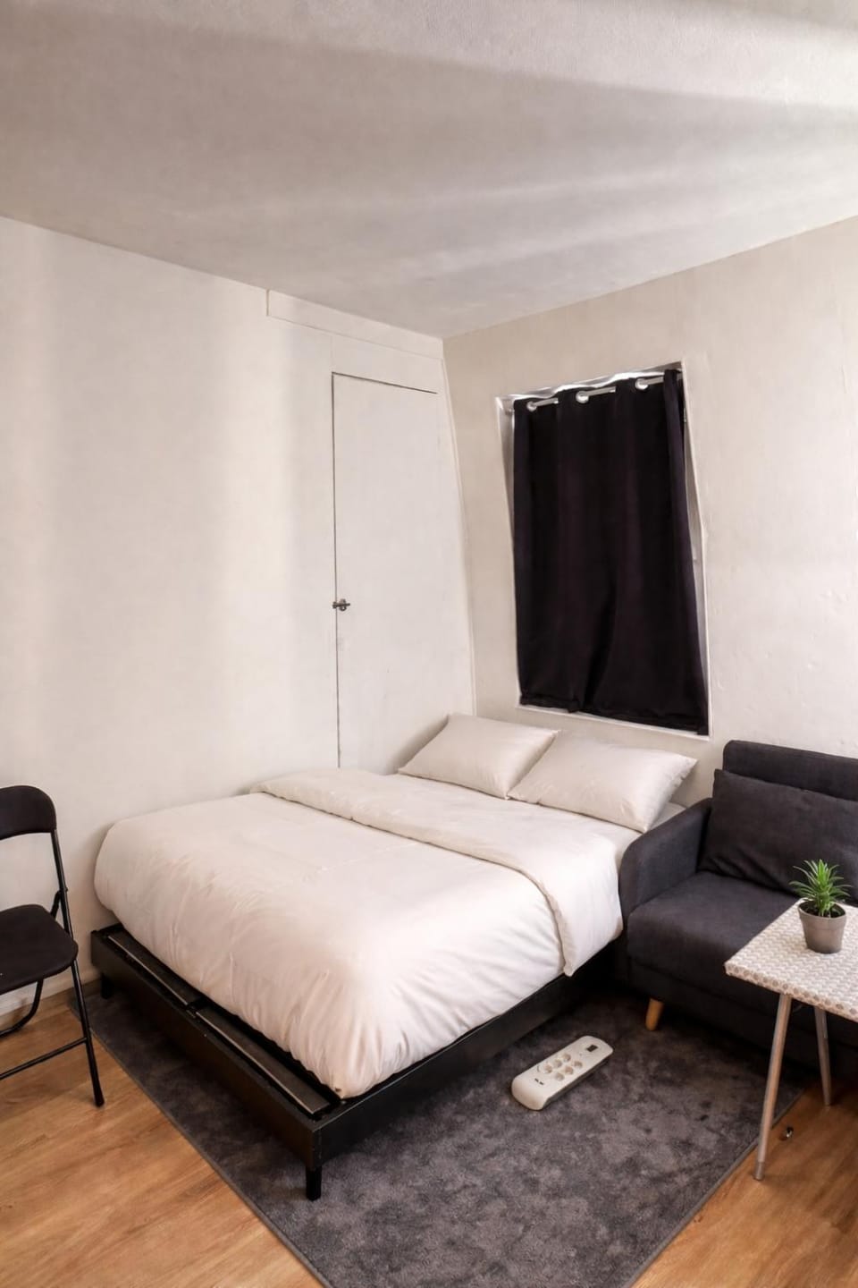 Studio cosy aux portes de Paris à 5 min de st Lazarre Apartment in Clichy