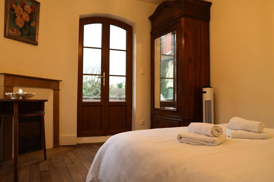 Maison au pied des Remparts House in La Charité-sur-Loire
