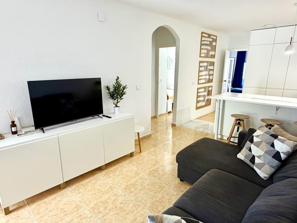 Communal lounge/ TV room, TV and multimedia, Living room, kitchen