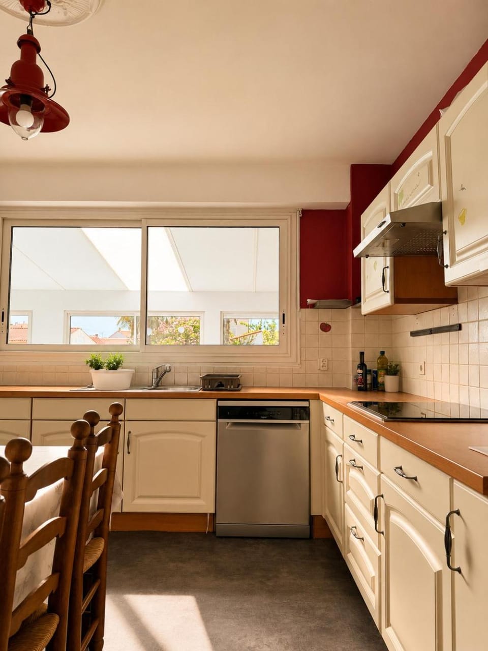 maison familiale 8 personnes aux sables House in Olonne-sur-Mer