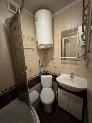 Квартира студія на Мазепи біля Парку Шевченка Apartment in Ukraine