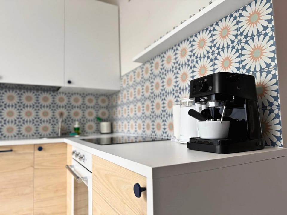 Coffee/tea facilities, Kitchen or kitchenette