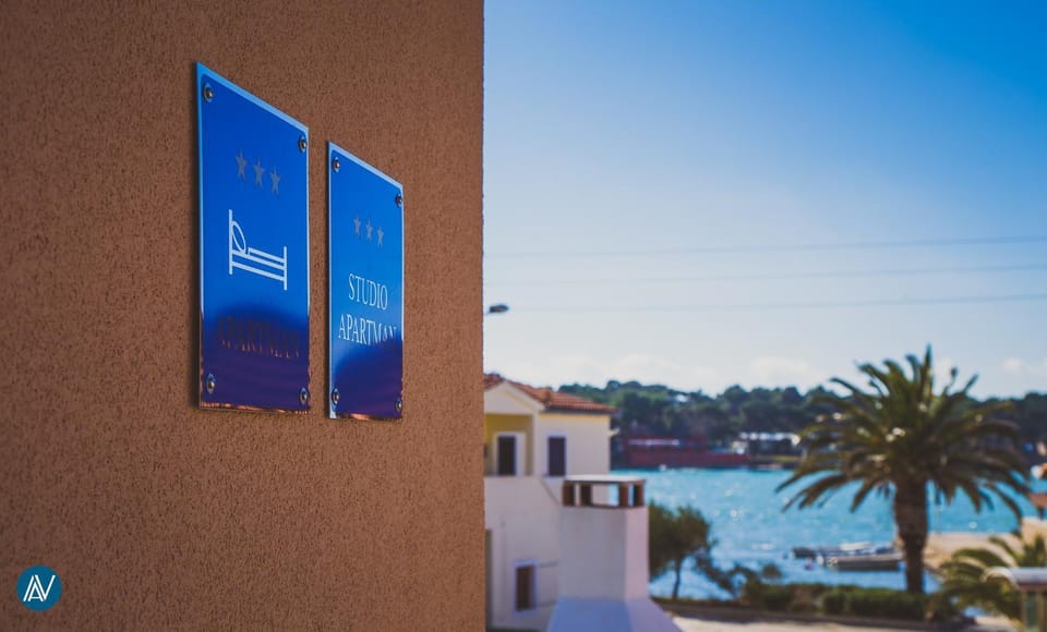 Day, River view, Sea view