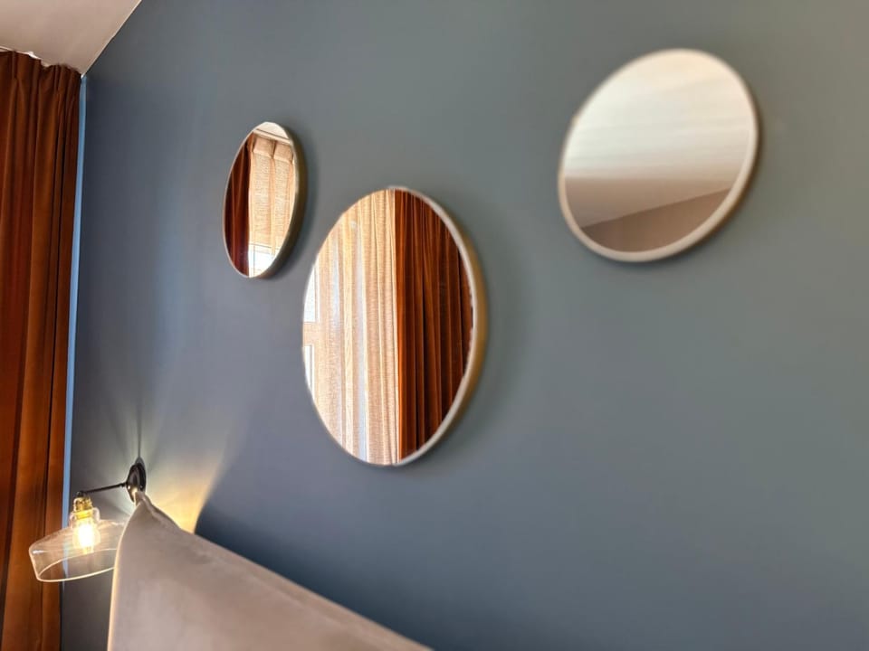Photo of the whole room, Decorative detail, Bedroom