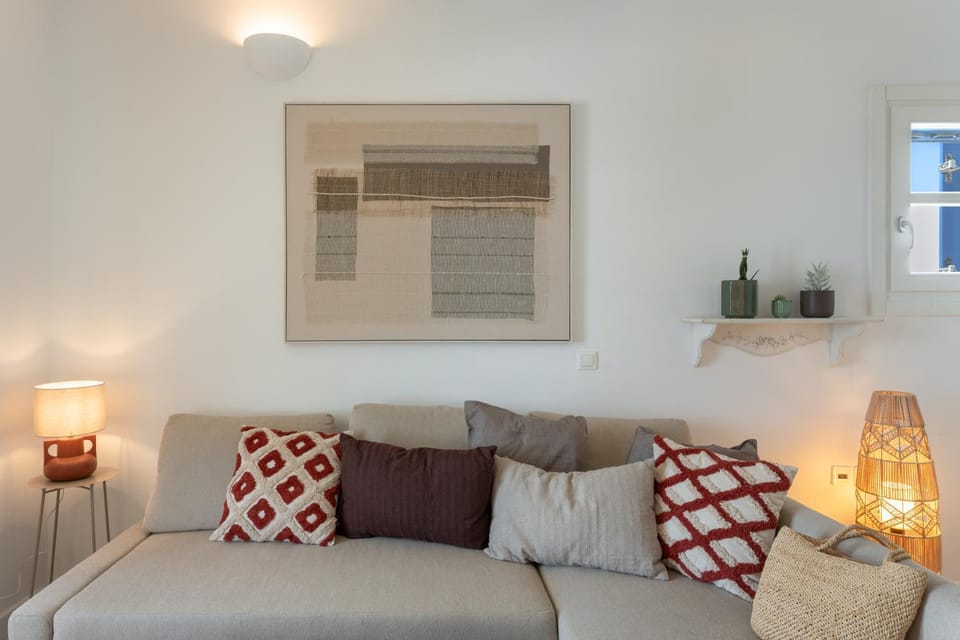 Walk to Naousa - 1BR Sea View - Pepperleaf Apartment in Naousa