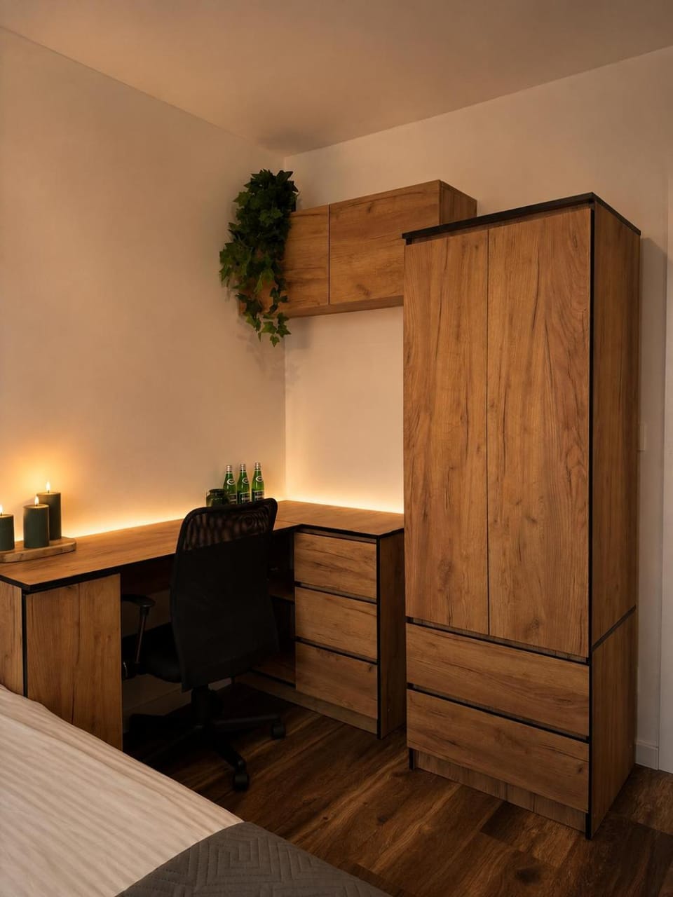 Photo of the whole room, wardrobe