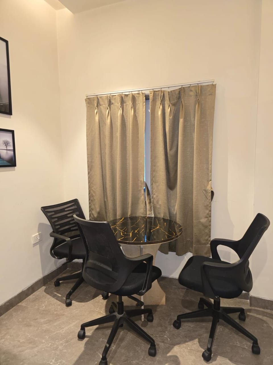 Seating area