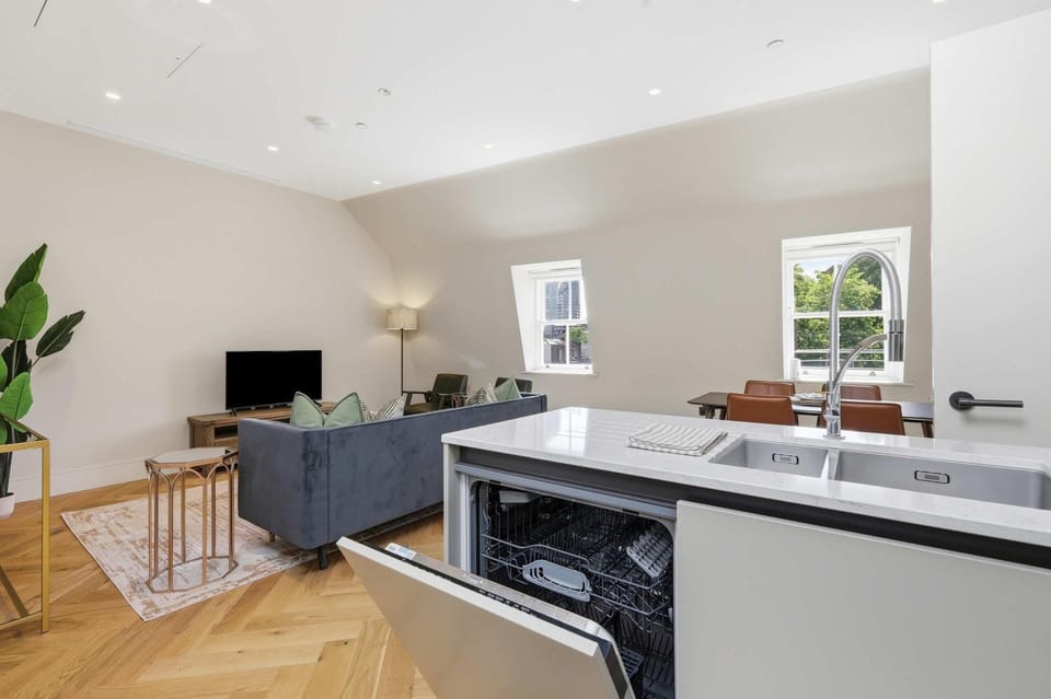 Penthouse Cheyne Magnolia l Luxury Chelsea Retreat Apartment in London