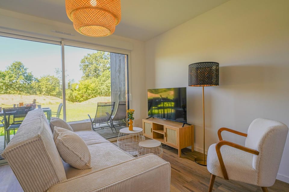 Cottage N°8, piscine commune, 2 chambres House in Pays de la Loire