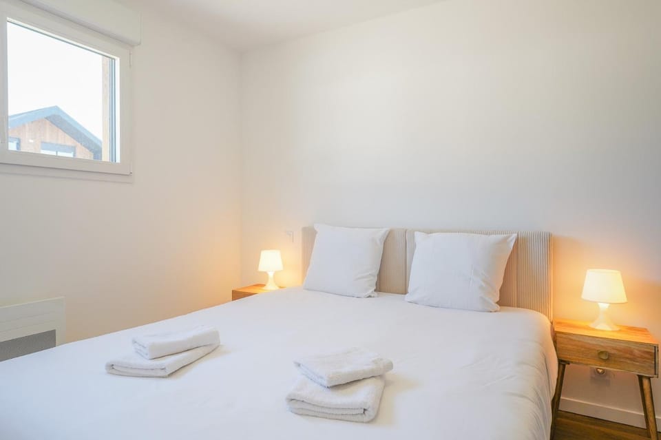 Cottage N°8, piscine commune, 2 chambres House in Pays de la Loire