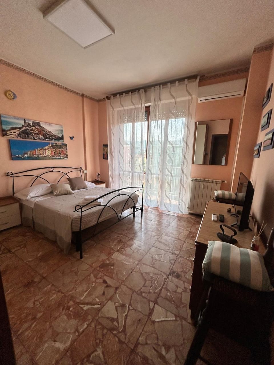 Maridea 2 near Cinque Terre and the Gulf of Poets Apartment in La Spezia