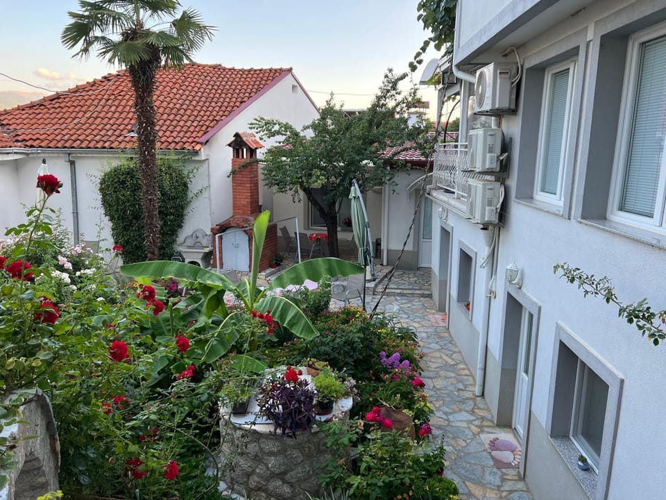 Villa Metulevi Bed and Breakfast in Ohrid