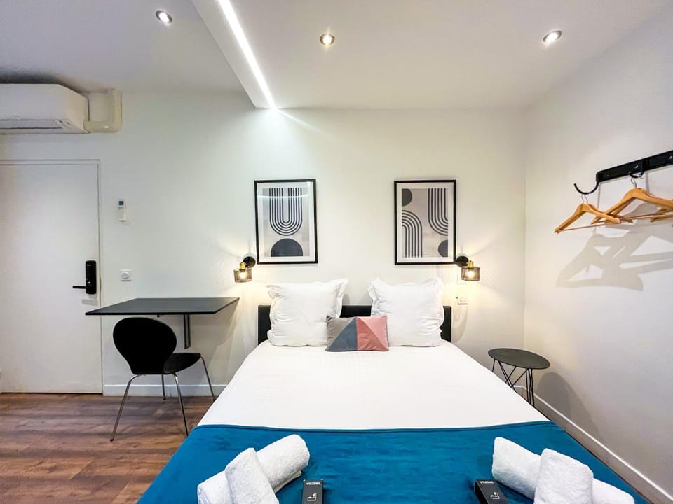UrbanFlat 202 - Studio confortable pour 4 au centre de Paris Apartment in Paris