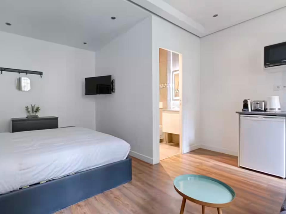 UrbanFlat 202 - Studio confortable pour 4 au centre de Paris Apartment in Paris