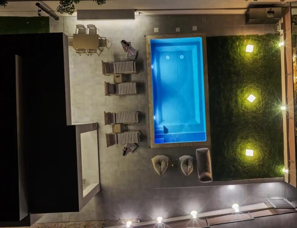 Bird's eye view, Pool view, Swimming pool