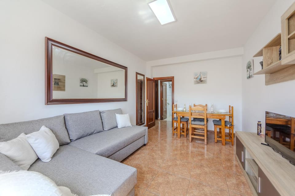 TV and multimedia, Living room, Dining area