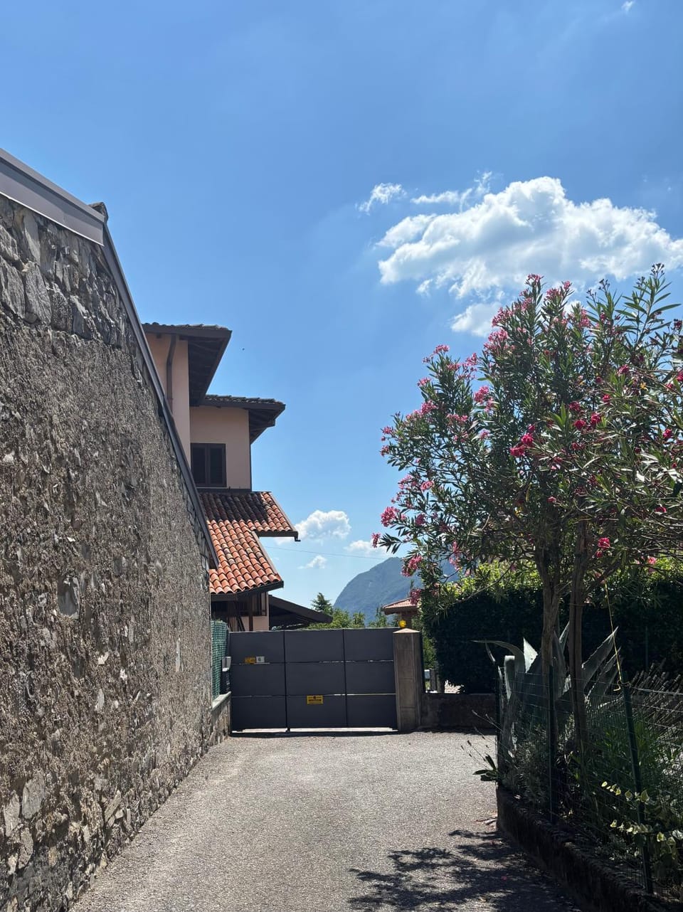 Oasi Lake Iseo House in Province of Brescia