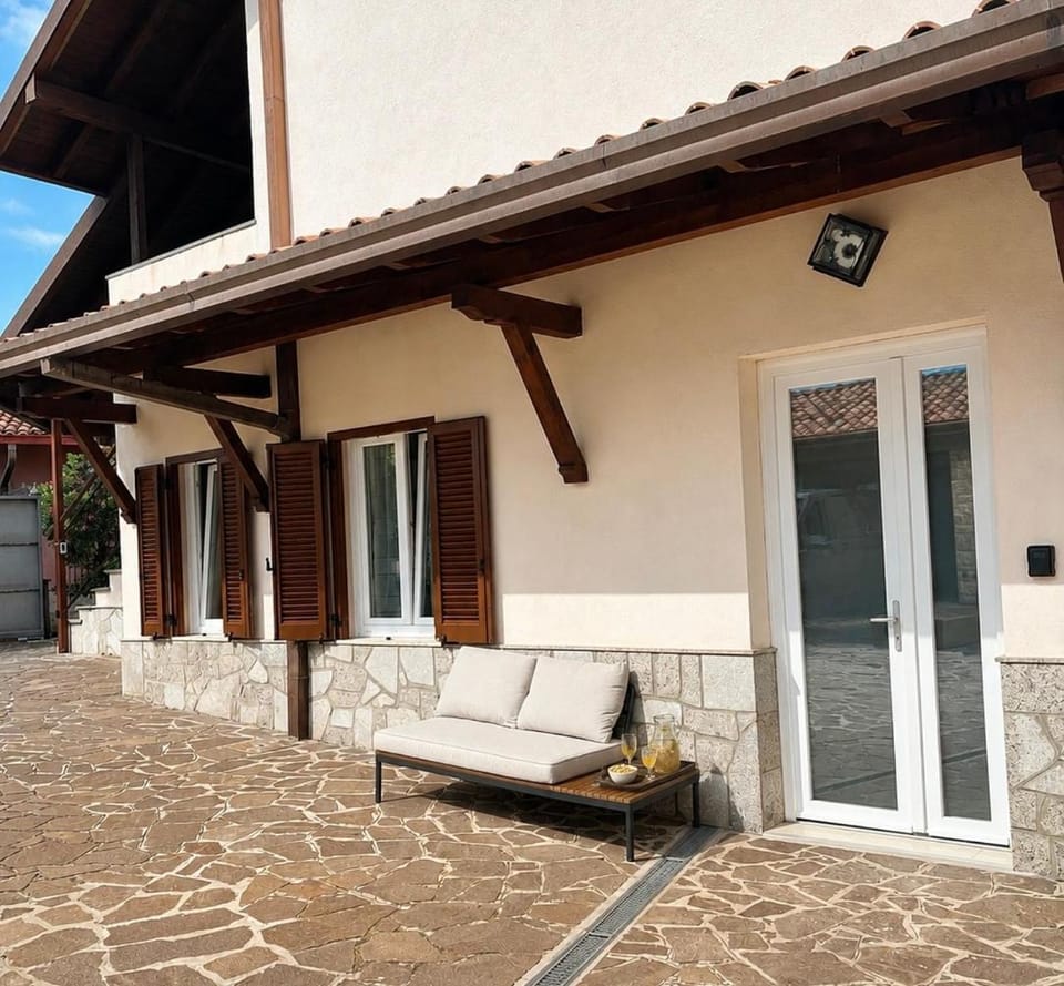 Oasi Lake Iseo House in Province of Brescia