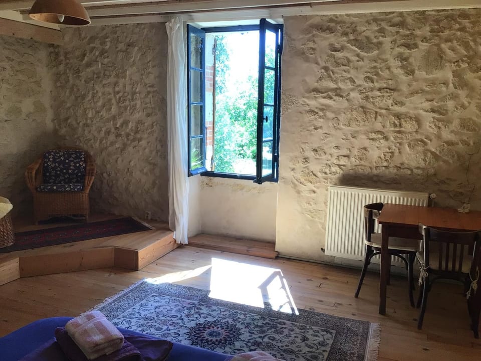 Mondeslandhaus Vacation rental in Occitanie
