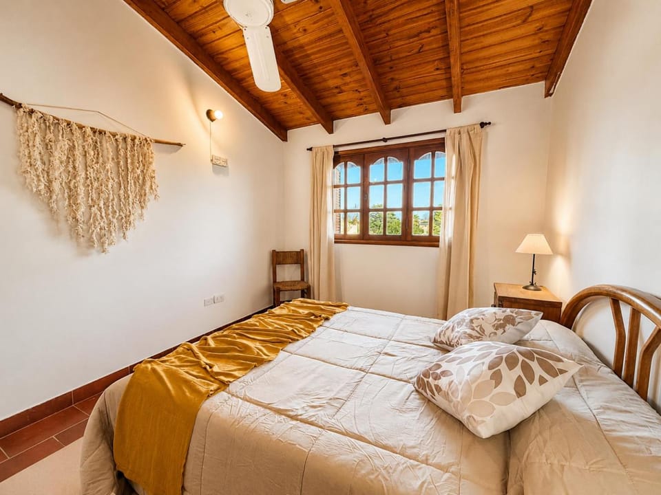 Departamento espacioso, cálido y con acceso privado en Río Cuarto Apartment in Río Cuarto
