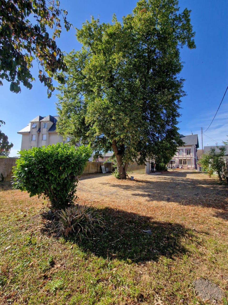 Le Clos du Centre du Neubourg, très proche du Golf & Château du Champ de Bataille House in Normandy
