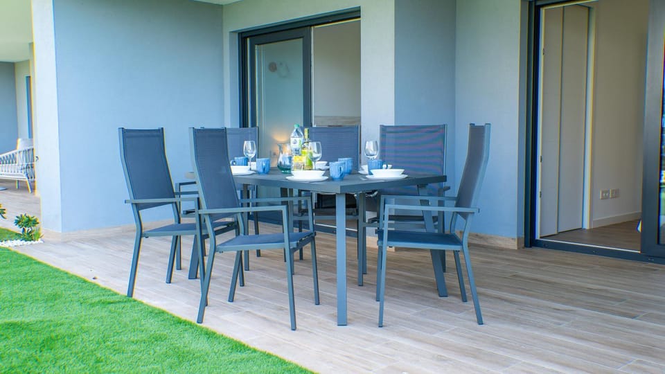Garden of Posidonia Apartment in Vega Baja del Segura